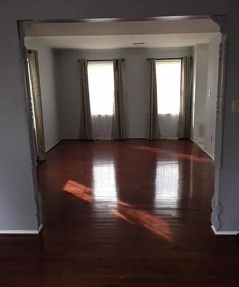 5486 Lighthouse Ln — Photo 4