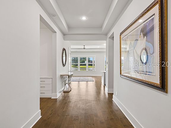 4th image of 1712 Azalea Drive