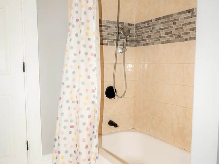 188 Woodrow Ave #2 — Photo 7