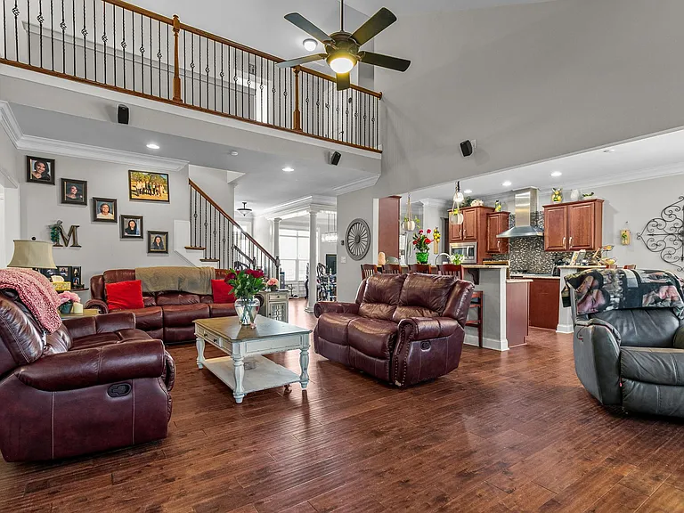 3712 Linton Ct — Photo 15