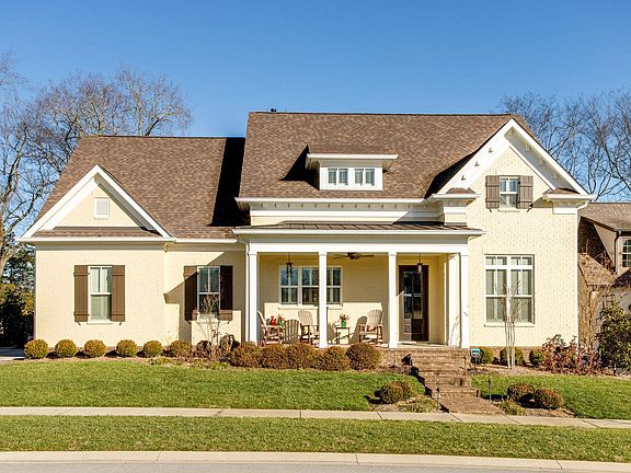 2nd image of 3070 Allenwood Dr
