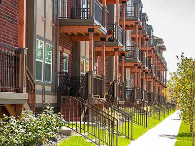 5 Central Apartments