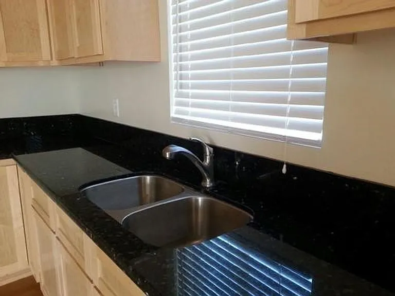 Bella Apartments: Beautiful 1 Bed - 1 Bath — Photo 5