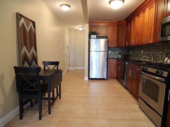 5th image of 20-12 31st St #2C