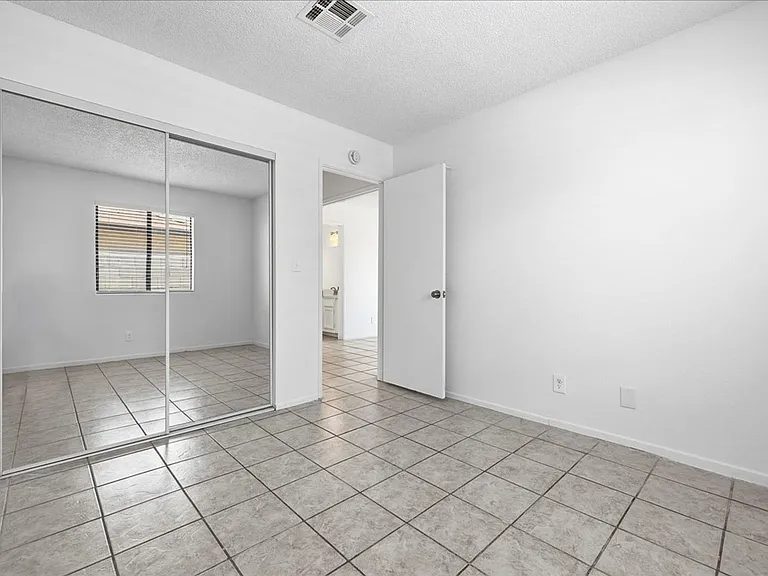 31601 Avenida Maravilla — Photo 53