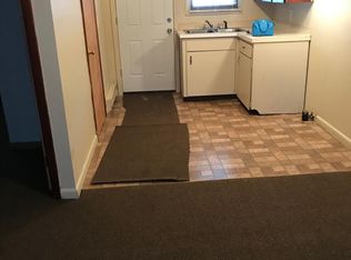 35 Gadoury Ave APT 15, Coventry, RI 02816