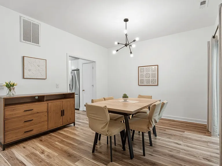 8 Ellsworth Ct — Photo 15