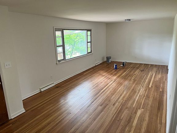 5th image of 4325 Sunset Ave