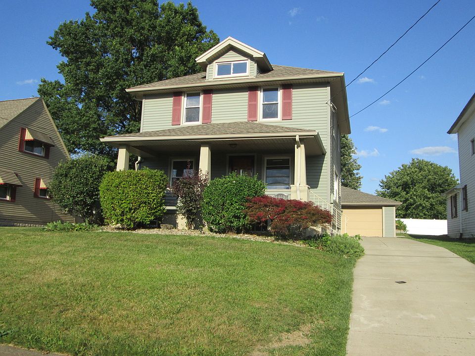 1st image of 853 Lawrence Ave