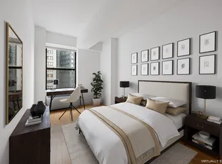 99 John Street 1711 image 1 of 11