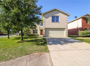 203 Meadow Park Dr, Georgetown, TX 78626
