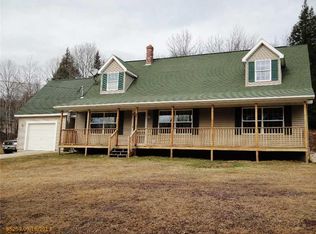 783 Center Minot Hill Rd, Minot, ME 04258