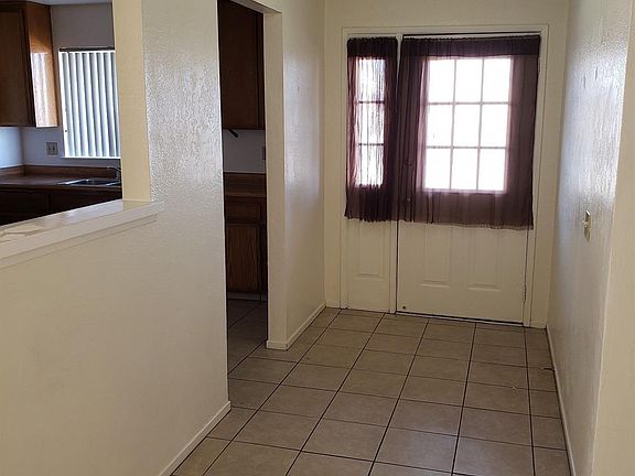 2nd image of 14085 Live Oak St