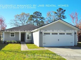 8224 Maple St, Jacksonville, FL 32244