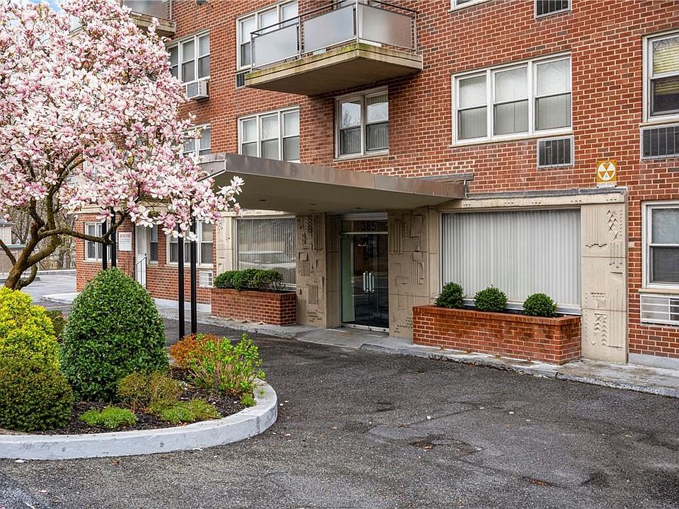 1st image of 385 McLean Avenue #4D