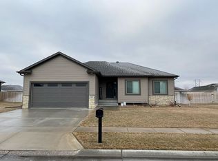 408 3rd St, Columbus, NE 68601