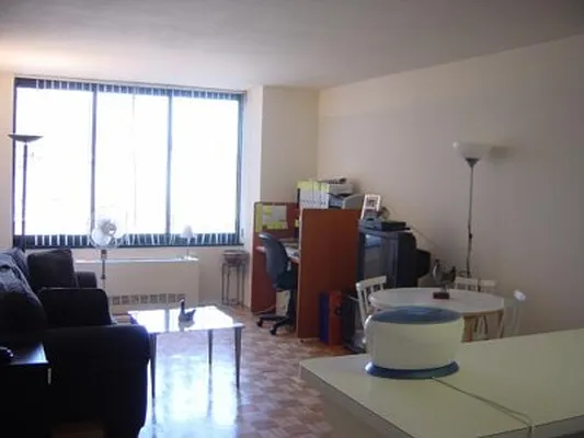 Rented by Raz Realty | media 11