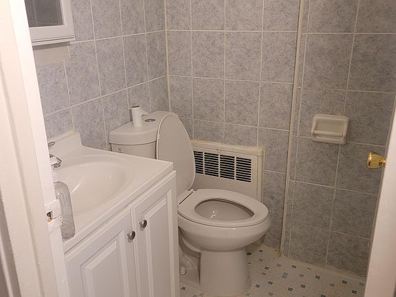 3rd image of 1440 E 102nd St #1