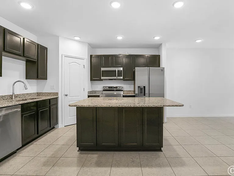 4713 Trout Lily St — Photo 5