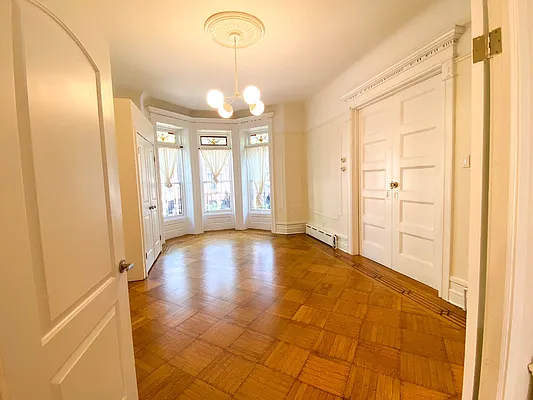 Rented by Compass | media 4