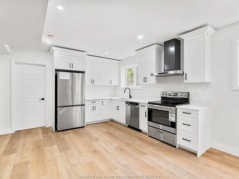 121 Allison Ave — Photo 21
