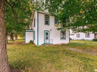 217 W Edgington St, Reynolds, IL 61279