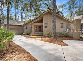 11 Hollyberry Ln, Hilton Head Island, SC 29928