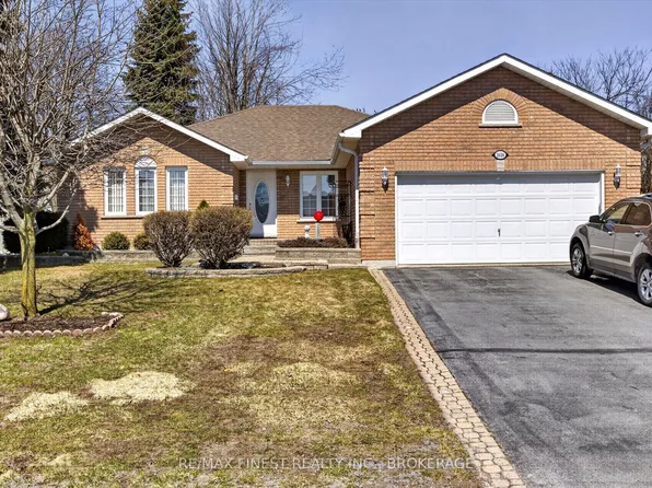 1616 College Park Dr, Peterborough, ON K9K 2G9