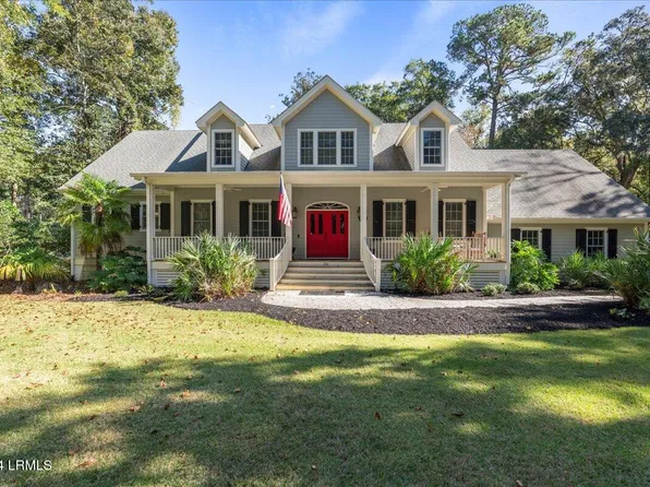 30 Millers Pond Dr, Beaufort, SC 29907