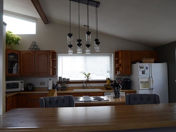 3rd image of 1364 Skyview Cir