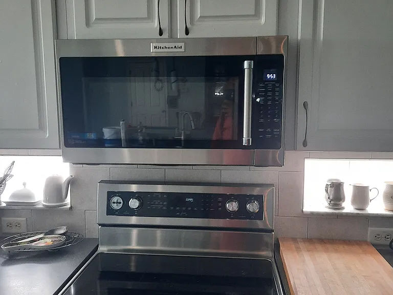 5048 Maplewood Dr #1 — Photo 13