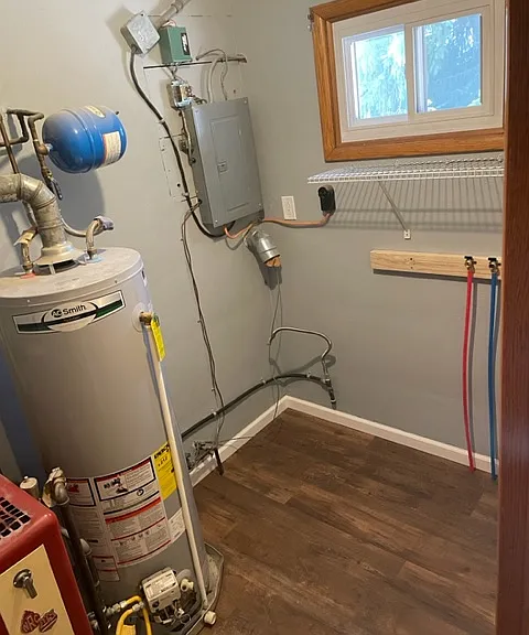 1010 Half Tener St #1/2 — Photo 9