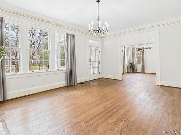 3rd image of 1227 S Perry St