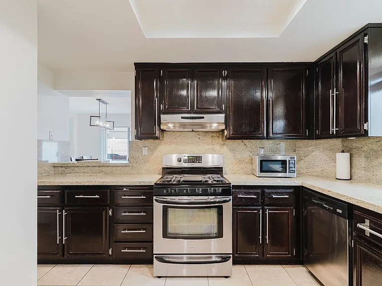 6301 Honolulu Ave #50 — Photo 13