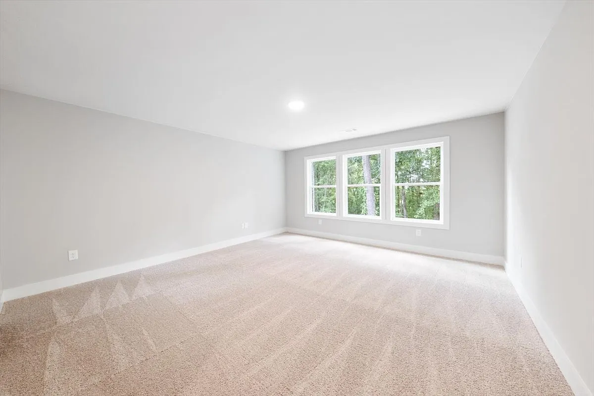 202 Railroad Street - 1 — Photo 4