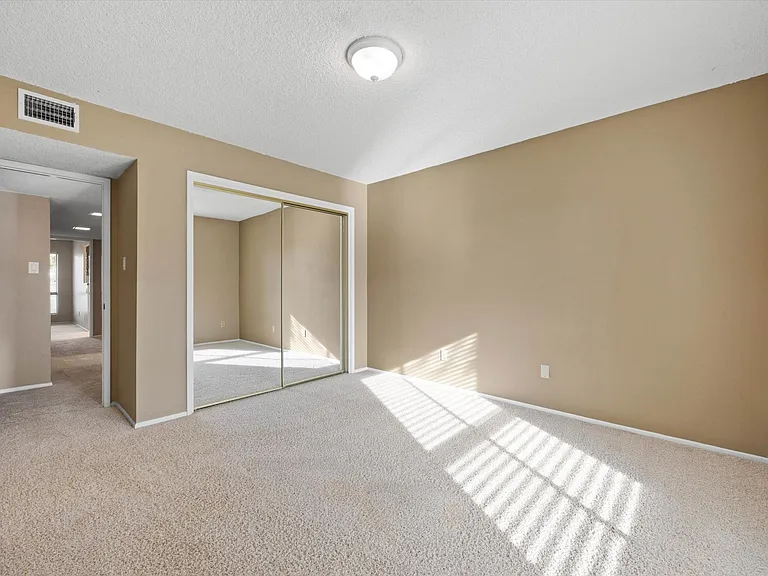 7808 Selkirk Dr — Photo 22