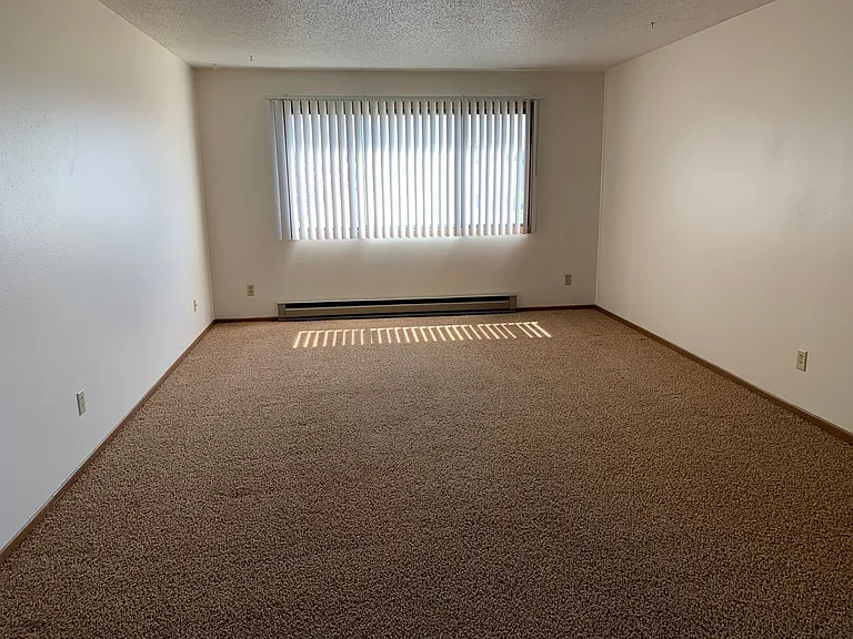 Ashwood Apartments — Photo 36
