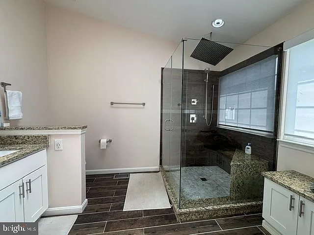 10148 Vanderbilt Cir — Photo 22