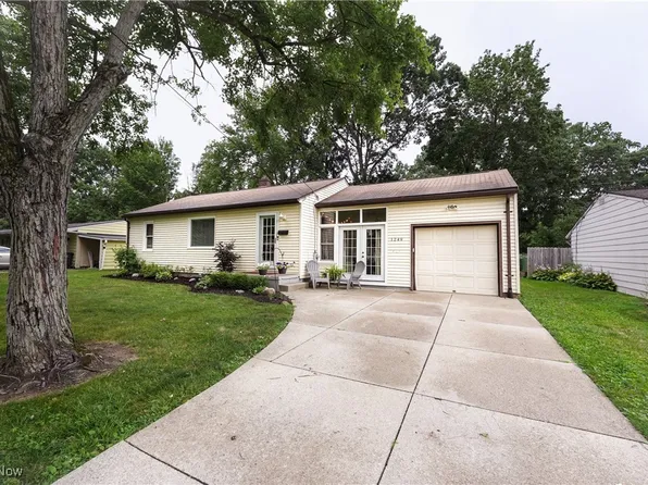 1249 Dewitt Dr, Akron, OH 44313