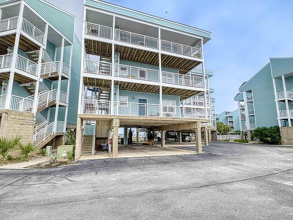 3rd image of 1150 Fort Pickens Rd APT A2