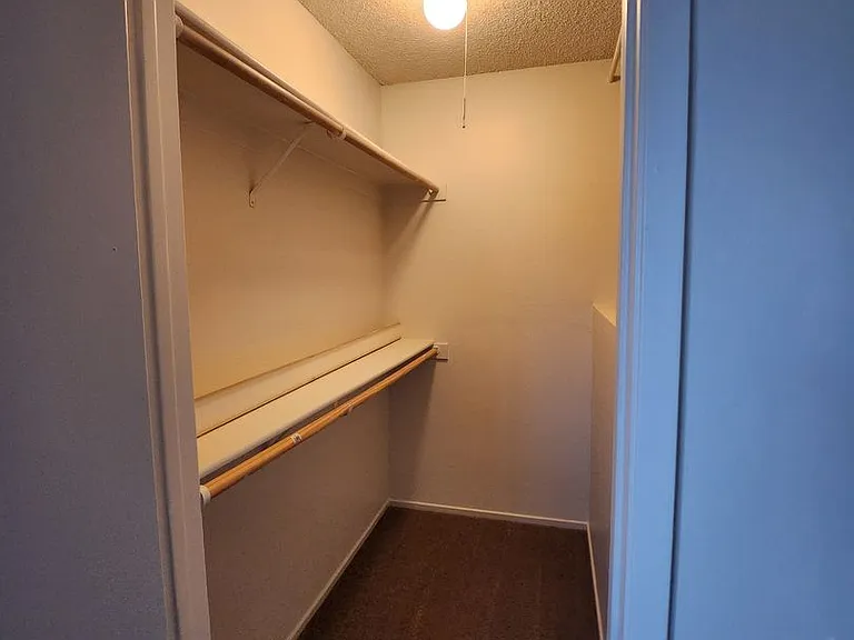 Palisade Ave - Fourplex — Photo 10