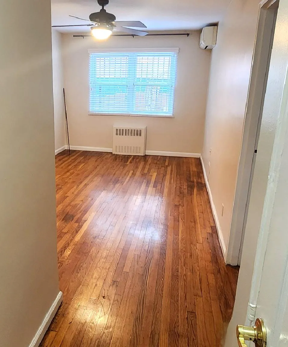 1 bed, $2,100 — Photo 4