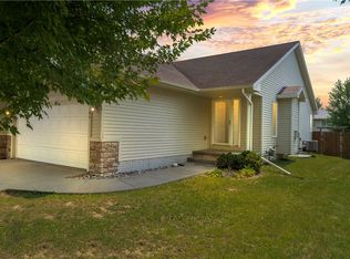 531 SW 46th St, Ankeny, IA 50023