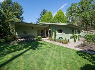 1901 Woodlawn Ave, Eugene, OR 97403