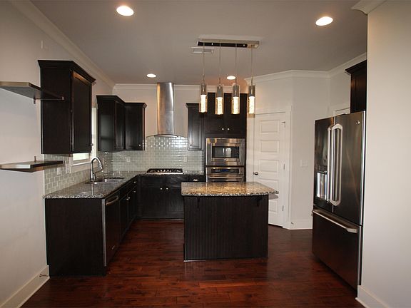 5th image of 7604 Ashor Dr NW