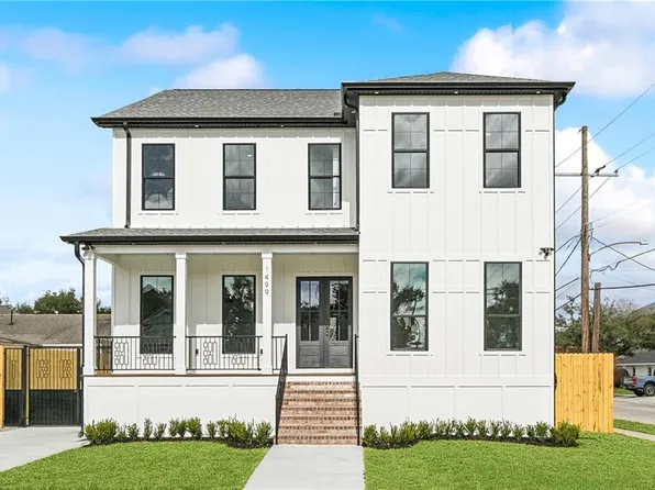 1499 Pressburg St, New Orleans, LA 70122