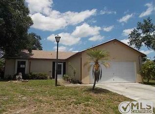 857 SW McCracken Ave, Port Saint Lucie, FL 34953