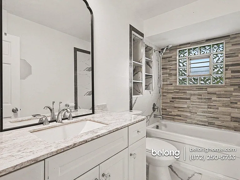 21W546 Bemis Rd — Photo 8