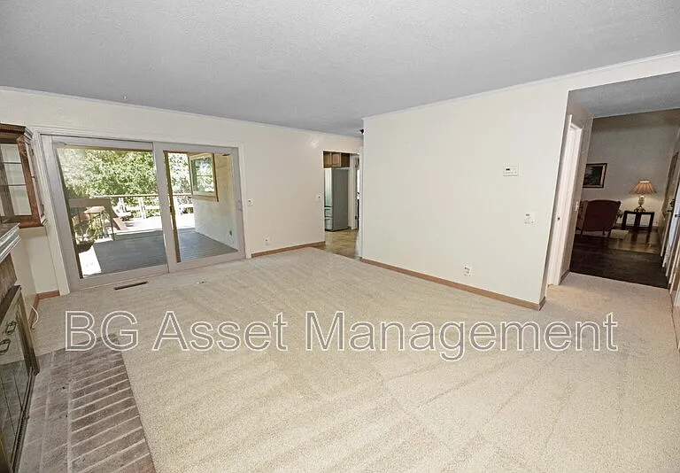 1830 Weir Dr — Photo 14