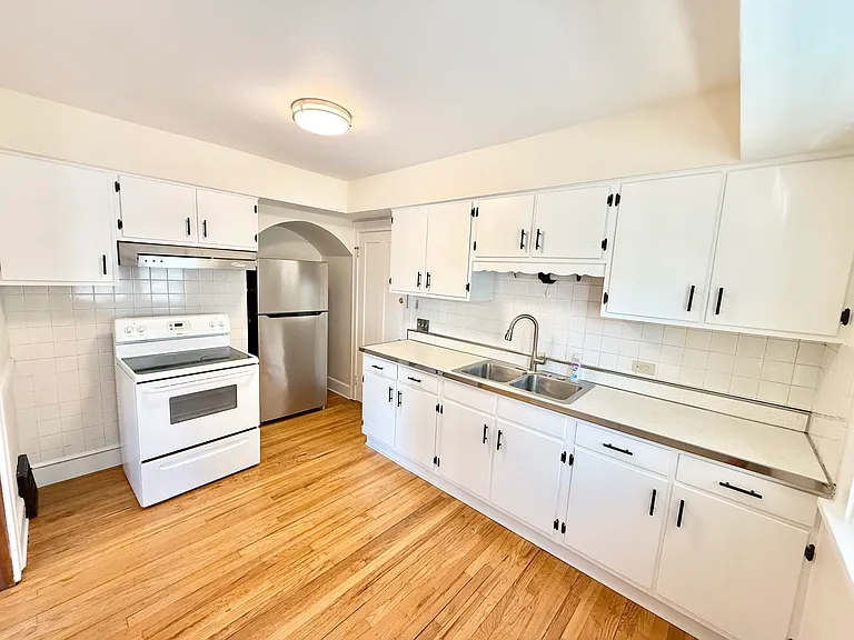 2171 Lincoln Ave #UP — Photo 7